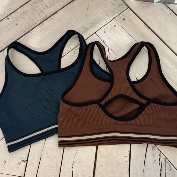 Set of 2- Seamless Racerback Sports Bras - Navy and Chocolate - Picture 1 of 2